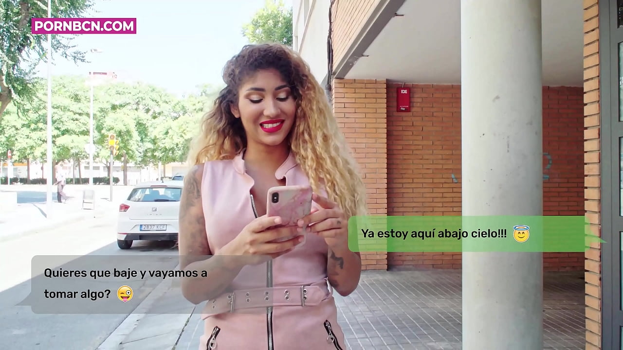 તેના પતિ કામ કરતી વખતે તેના યુવાન પ્રેમી સાથે અવિશ્વાસુ પત્ની સખત વાહિયાત કરે છે. tits અને મોટી ગર્દભ સાથે લેટિના. શુક્ર એફ્રોડાઇટ.