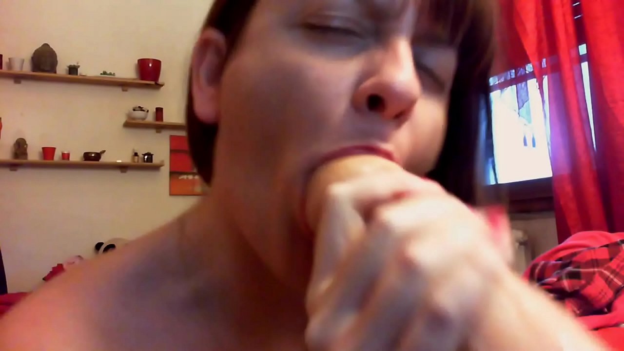 તમારી ગંદી બહેન માટે મહાન ઉગ્ર ઉત્તેજનાનો અતિરેક, તમારું મોં ખોલો અને તે બધું પીવો